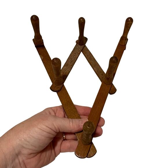 Unique small peg rack wood wooden Japan wall hanging 6-peg v-shaped expandable - Picture 4 of 9
